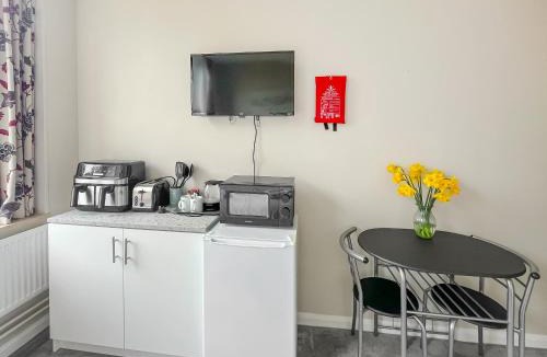 Hailsham Apartment | Studio Apartment 6 - Uk48706