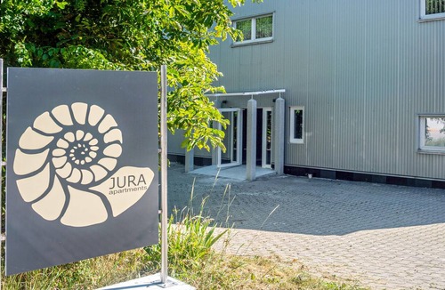 Parsberg Apartment | Studio Apartment '6' with Wi-Fi