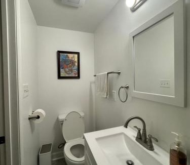Faubourg Delachaise Apartment | Studio Apartment Antonine