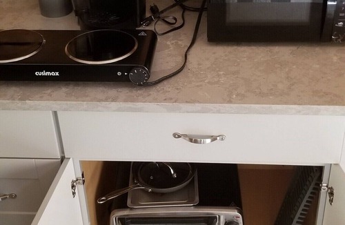 Dickerson Apartment | Studio apartment at Sugarloaf Log House