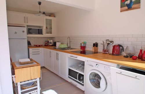 Sainte-Maxime Apartment | Studio apartment for 2/4 people - Air conditioning - Private garden - Near downtown - Sainte.