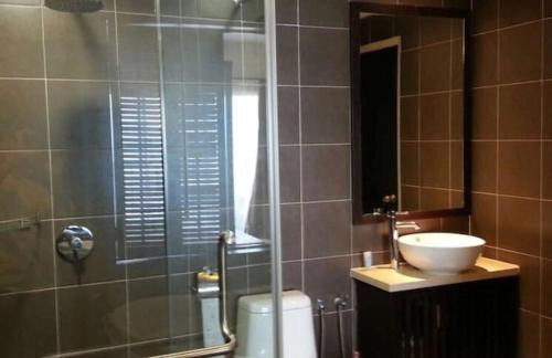 Endah Resort | Studio Apartment @ Gold Coast Morib Banting Malaysia