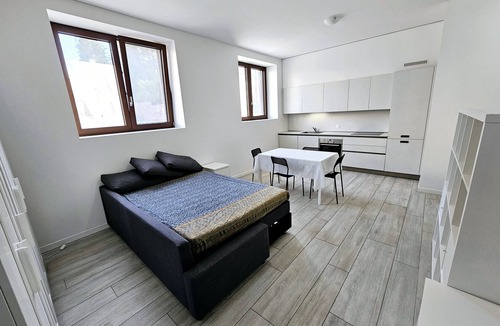 Mendrisio Apartment | Studio apartment in Mendrisio /Monolocale a Mendrisio