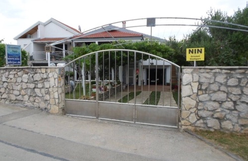 Nin Apartment | Studio apartment in Nin with Terrace, Air condition, WIFI (233-2)