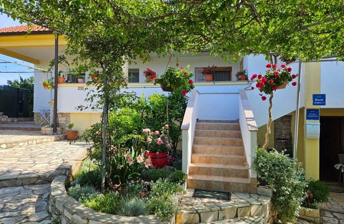 Nin Apartment | Studio apartment in Nin with Terrace, Air condition, WIFI (3722-5)