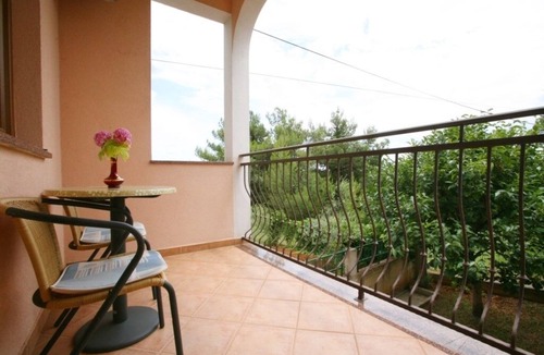 Brulo Apartment | Studio apartment in Poreč with Balcony, Air condition, WIFI (3794-6)