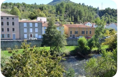 Quillan Apartment | Studio Apartment in Quillan