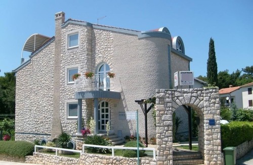 Borik Apartment | Studio apartment in Rovinj with Terrace, Air condition, WIFI, Washing machine (4686-5)