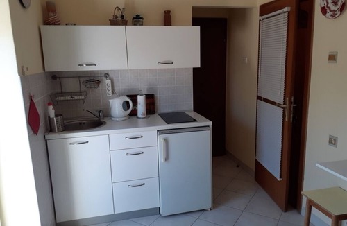 Sukosan Apartment | Studio apartment in Sukošan with Seaview, Balcony, Air condition, Washing machine (151-1)