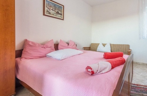 Jadrtovac Apartment | Studio Apartment Ivic A4 with balcony