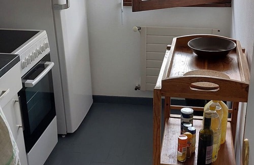 Gaillard Apartment | Studio Apartment 'Les Cascades' with Mountain View, Balcony and Wi-Fi