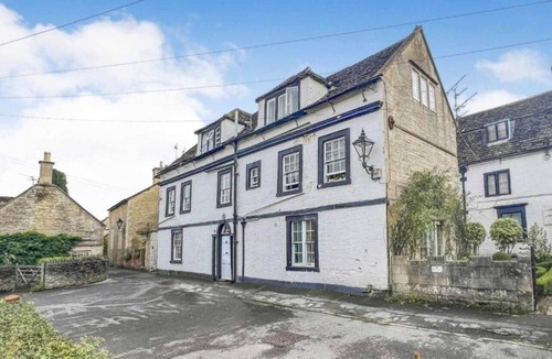 Melksham Apartment | Studio Apartment Melksham