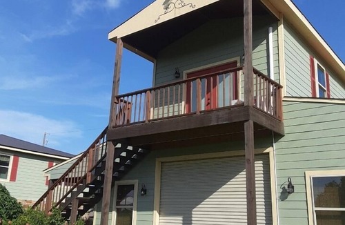 Texas Gulf Coast Region Apartment | Studio Apartment on The Water