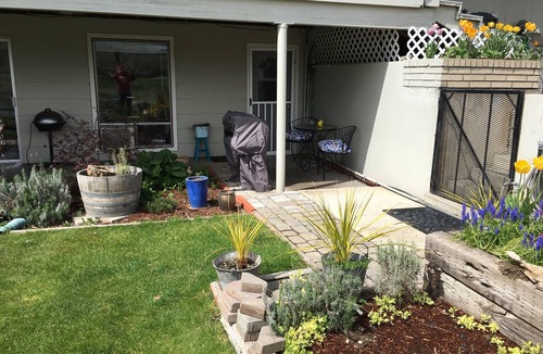 Clarkston Apartment | Studio apartment overlooking the Snake river