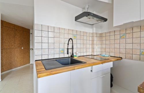 Jardin des plantes Apartment | Studio Apartment Quartier Austerlitz Free Netflix