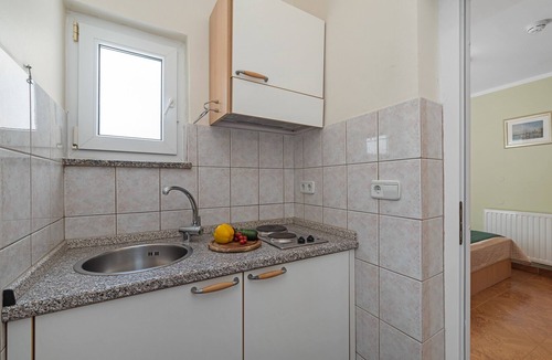 Sukosan Apartment | Studio Apartment Ruzmarin