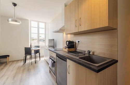 Ruoms Apartment | Studio Apartment 'Syrah' with Wi-Fi and Air Conditioning