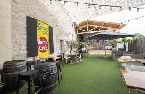 Ruoms Apartment | Studio Apartment 'Syrah' with Wi-Fi and Air Conditioning