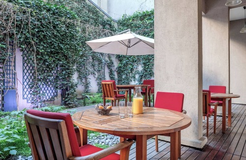 Montparnasse Apartment | Studio Apartment With Aircon In Montparnasse