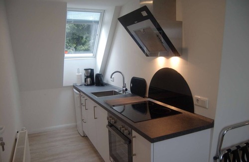 Grasten Apartment | Studio Apartment with Sea View