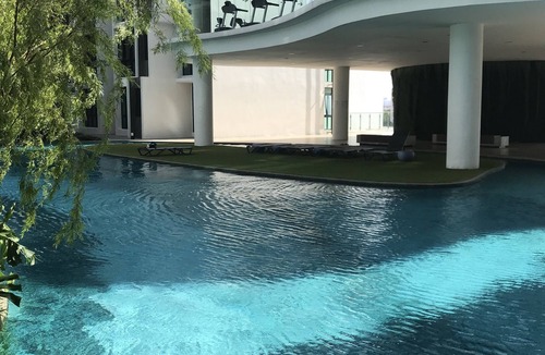 Ara Damansara Apartment | Studio @ Ara Damansara Wi-Fi Smart TV