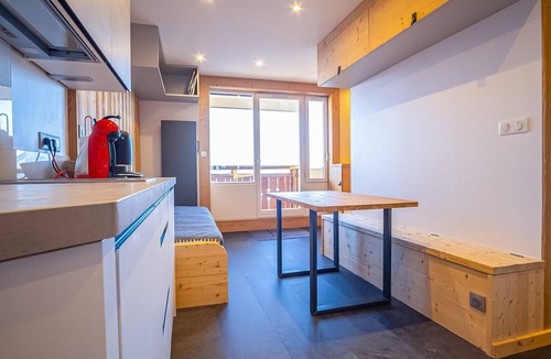 Eclose-Est Apartment | Studio Ascension - Welkeys