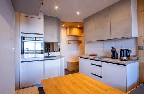 Eclose-Est Apartment | Studio Ascension - Welkeys