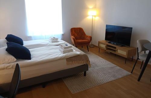 Old Town Apartment | Studio at famous Storchengasse - Stork 44