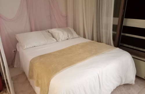 Gorge de Loup Apartment | Studio at Quai de Saône