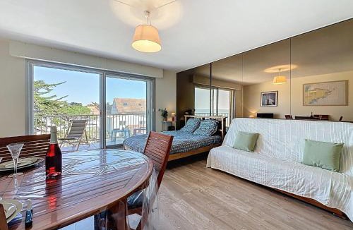Tharon-Plage Apartment | Studio Atlantide-1 by Interhome