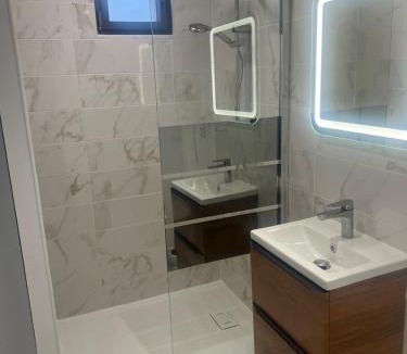 Saint-Pierre House | Studio attenant à la maison