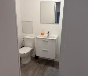 Chaufour-les-Bonnieres Apartment | Studio, atypique