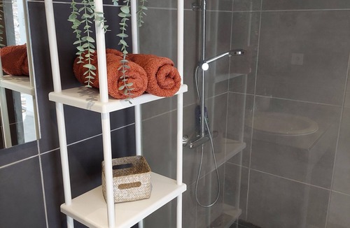 Divatte-sur-Loire Apartment | Studio au Cœur des Vignes