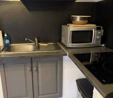 Lorgues Apartment | Studio au cœur du village