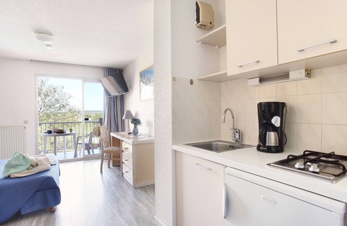 Balaruc-les-Bains Apartment | Studio au calme proche du centre