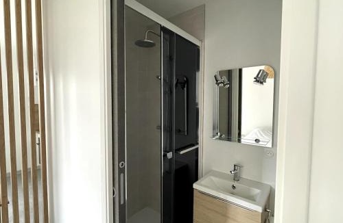 Chignin Apartment | Studio au calme - rez de jardin