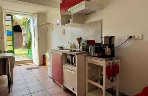Verniolle Apartment | Studio au Coeur du Village avec terrasse et parking proche de Pamiers