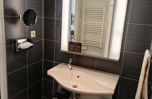 Caen City Centre Apartment | studio au pied de l'Orne