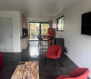 Aigrefeuille-sur-Maine Ski Chalet | Studio avec accès indépendant