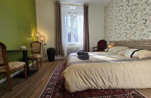 Tarbes Apartment | Studio, avec cuisine et salle de bain face au Jardin Massey