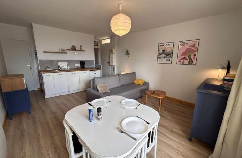 Saint-Hilaire-de-Riez Apartment | Studio avec cabines - 4 personnes - Parking - Proche plage - FR-1-224C-367