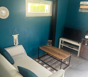 Seraincourt Apartment | Studio avec grand jardin + parking