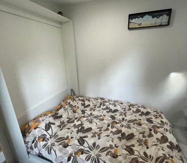 Verton House | Studio avec jardin clos