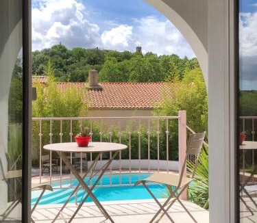 Montferrier-sur-Lez Apartment | Studio avec loggia, piscine et parking