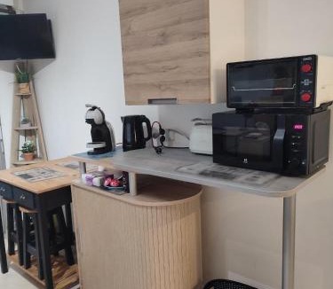 Nevers Apartment | Studio avec parking face a la gare