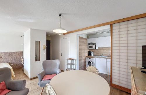 Lamalou-les-Bains Apartment | Studio avec terrasse, proche thermes et centre, animaux acceptés, wifi inclus, Lamalou-les-Bains - FR-1-451-66