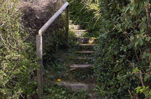 Cranves-Sales Apartment | Studio Avec Vaste Jardin