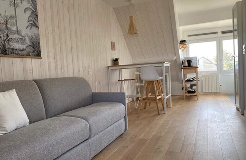 Langrune-sur-Mer Apartment | Studio Avec vue Mer, Centre de Langrune