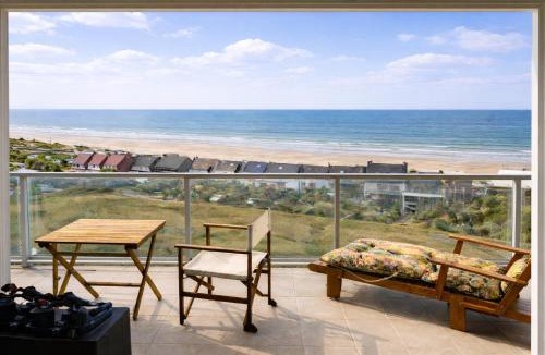 Port Apartment | Studio avec vue sur la mer et terrasse