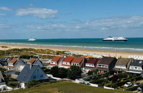 Port Apartment | Studio avec vue sur la mer et terrasse